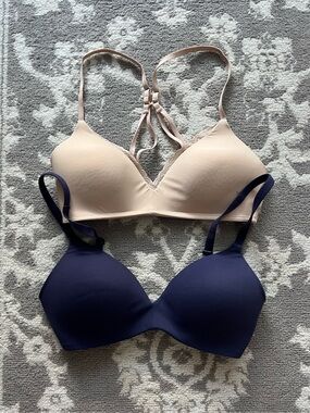 Aerie and Wacoal 30D Wireless Bras